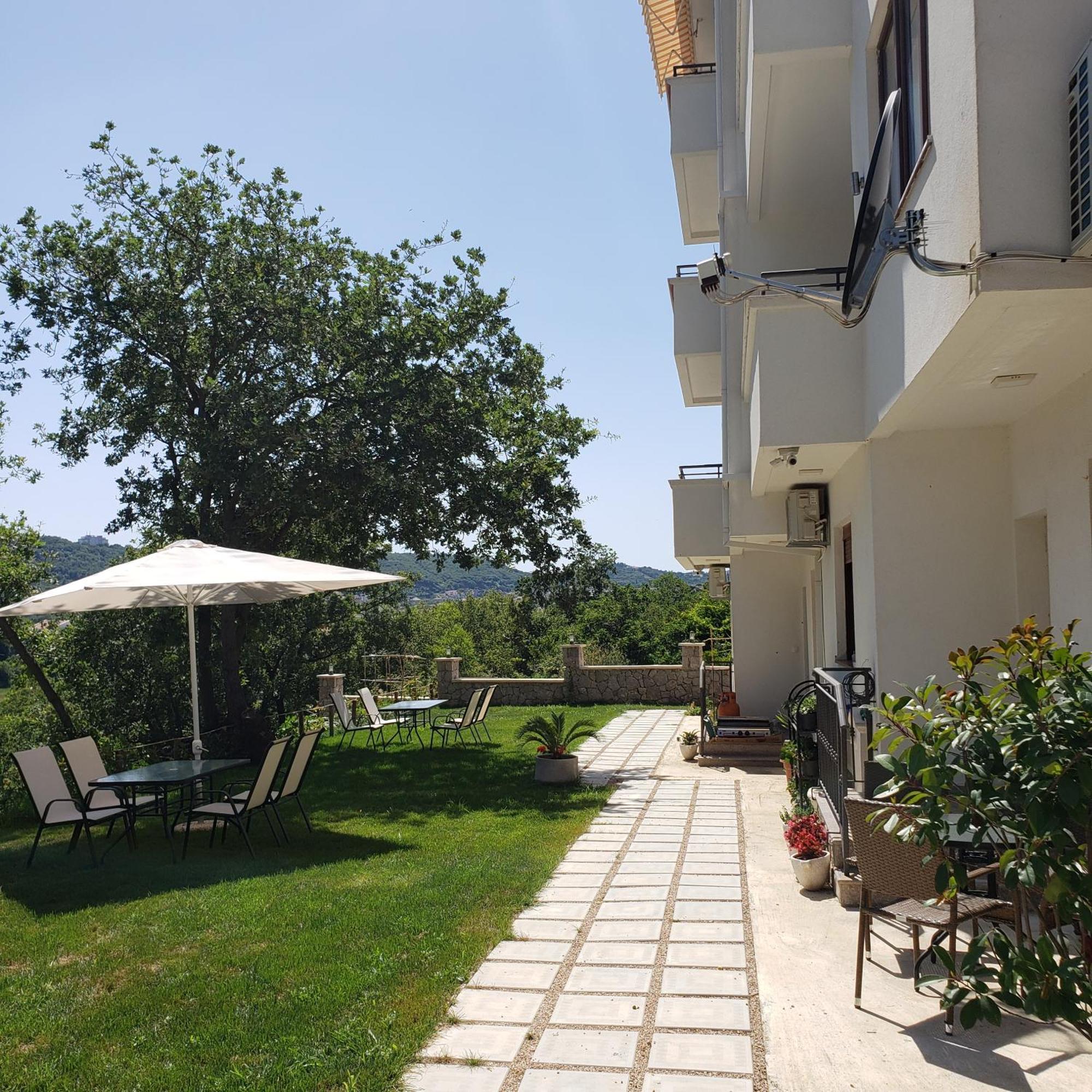 Green Hill Apartments Ulcinj Ngoại thất bức ảnh
