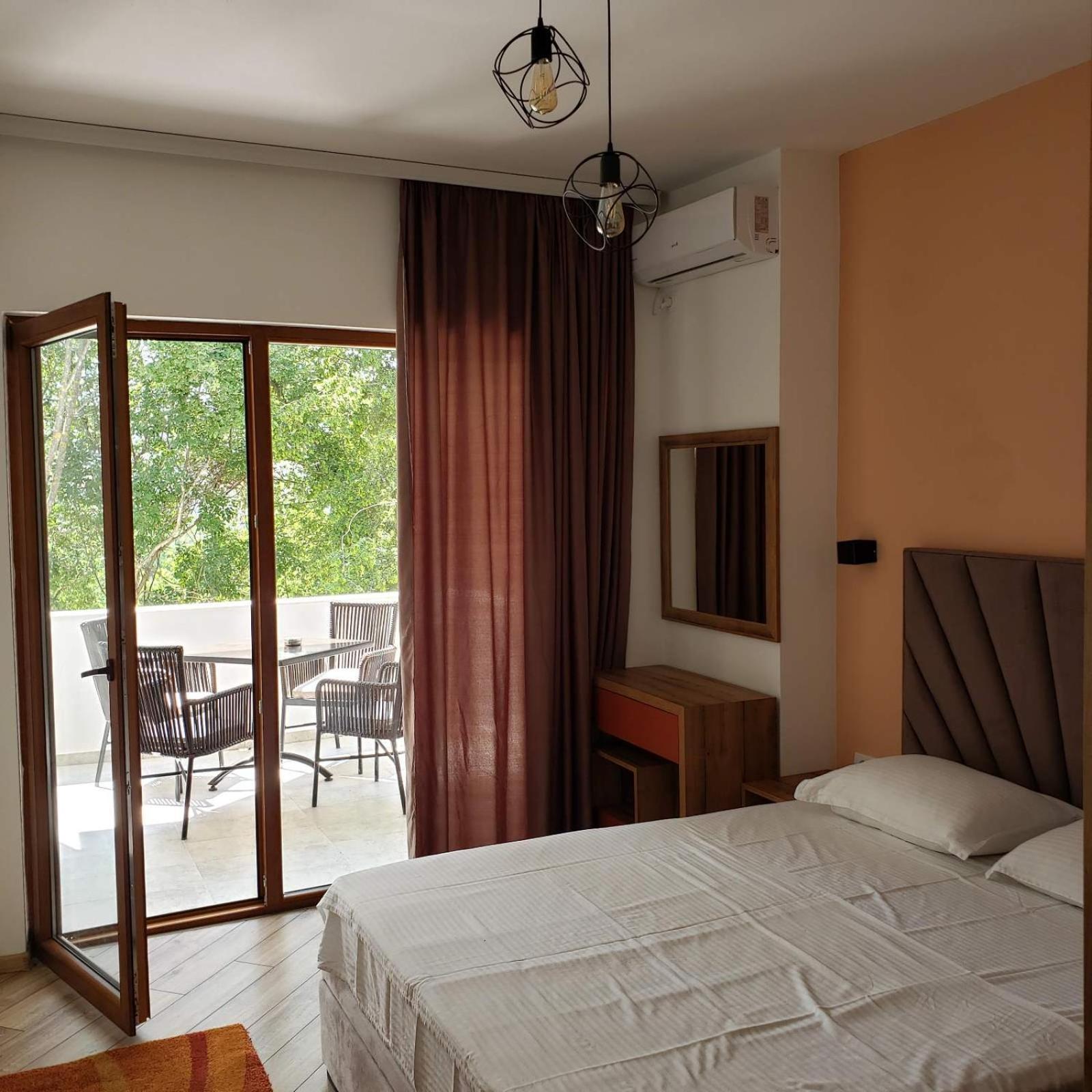 Green Hill Apartments Ulcinj Phòng bức ảnh